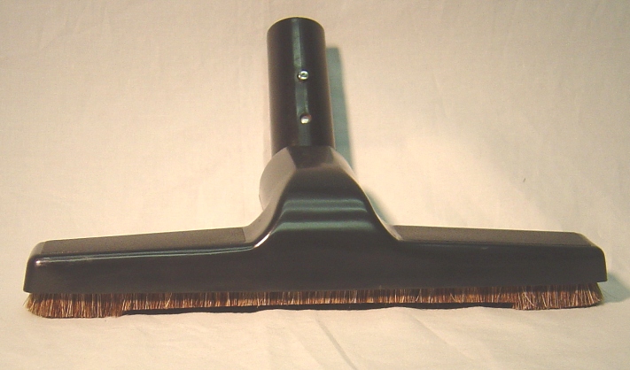 FILTER QUEEN BLACK FLOOR BRUSH WITH CURVED ELBOW