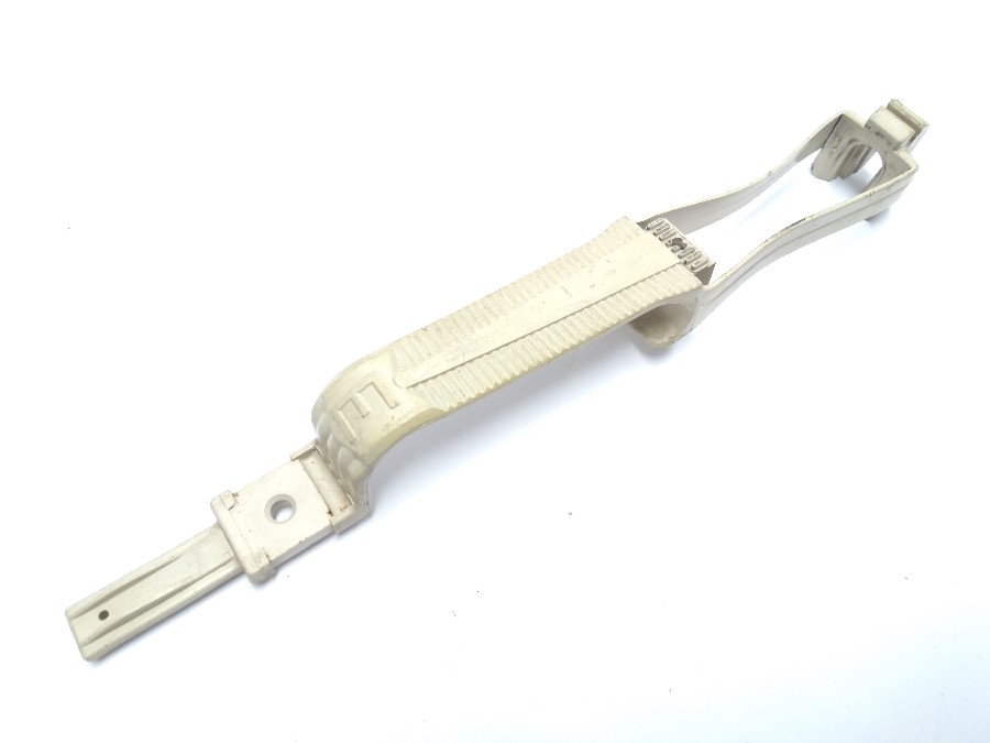 ELECTROLUX LONG WHITE VACUUM HANDLE - USED - Click Image to Close